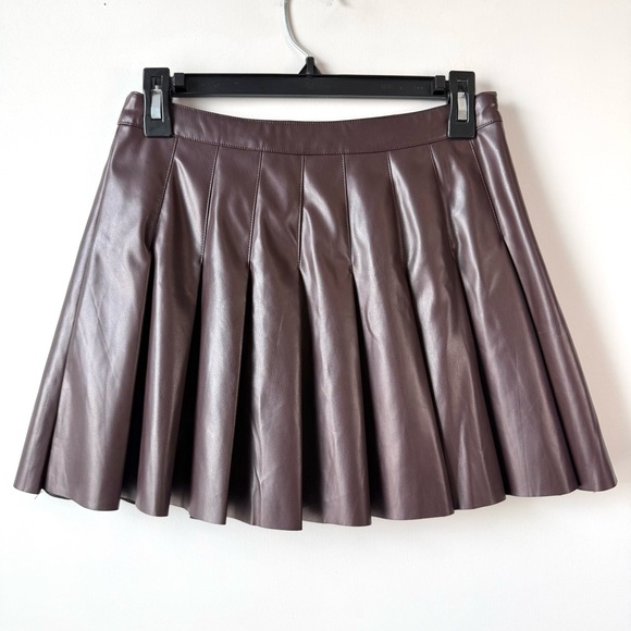 Altar'd State Dresses & Skirts - Altar’d State Pleated PU Faux Leather Mini Skirt‎ Mahogany S